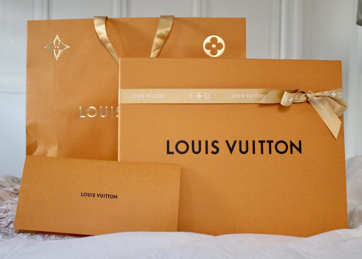 Another DHgate Louis Vuitton $8.17 Bag Haul! - The Caramel Colored  Empreinte OnTheGo MM Tote Bag 