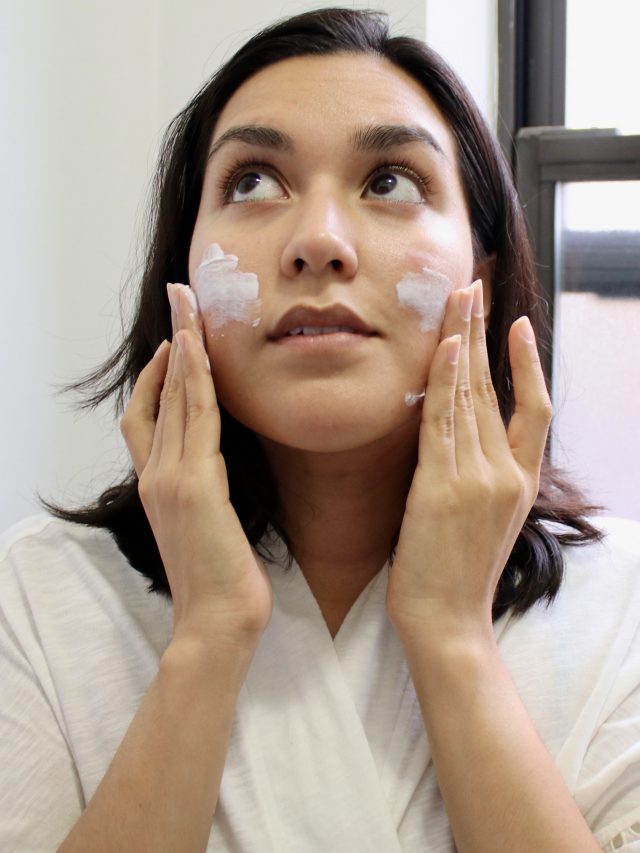 5 Reasons to Use Retinol